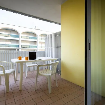 Beachside Retreat With Terrace In Appartamento *